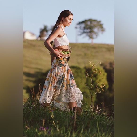 Anthropologie Asymmetrical Lace A-Line Skirt - Picture 5 of 11